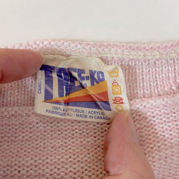 Vintage Pink Floral Knit Sweater - Picture 4 of 4